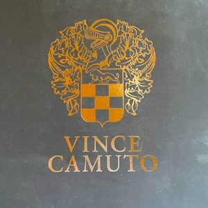 Vince camuto Hot pink heels